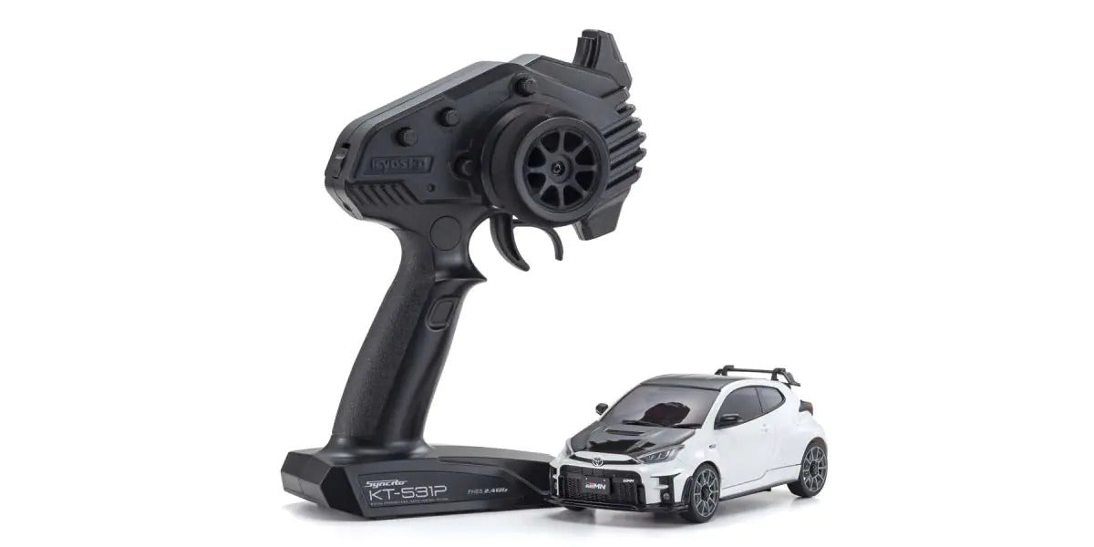 KYO-32640PW Kyosho MINI-Z AWD MA-020 Readyset Toyota GRMN YARIS CIRCUIT PACKAGE White Pearl [32640PW] Kyosho