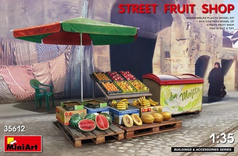 MiniArt 1/35 Street Fruit Shop Plastic Model Kit
