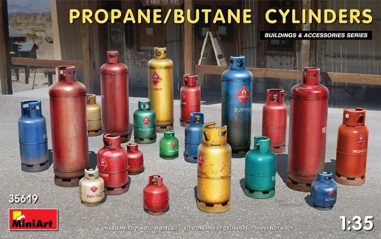 MiniArt 1/35 Propane/Butane Cylinders Plastic Model Kit