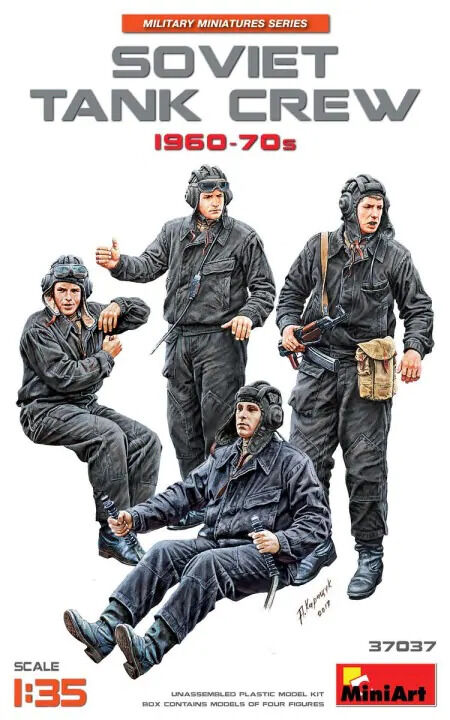 MiniArt 1/35 Soviet Tank Crew 1960-70s Plastic Model Kit