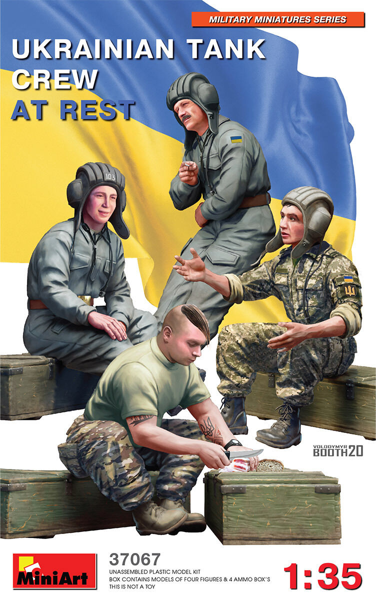 MiniArt 1/35 Ukrainian Tank Crew at Rest Plastic Model Kit