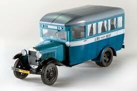 MiniArt 1/35 Passenger Bus GAZ-03-30 Plastic Model Kit