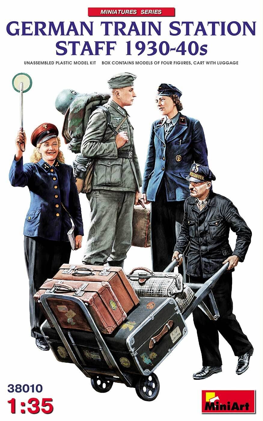 MiniArt 1/35 German Train Station Staff 1930-40s Plastic Model Kit