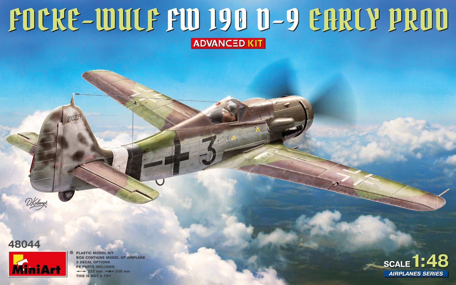 MiniArt 1/48 Focke-Wulf Fw 190D-9 Early Prod. Advanced Kit Plastic Model Kit