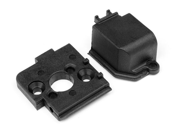 MV28010 Maverick Motor Mount and Gear Cover 1Pc (All Ion) [MV28010]