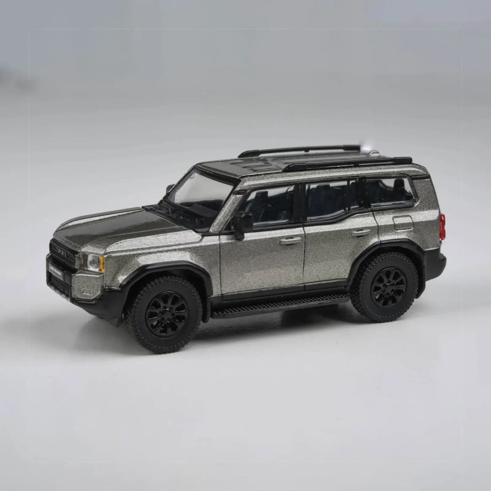 Para64 1/64 Toyota Land Cruiser 250 Meteor Shower Diecast Model Car
