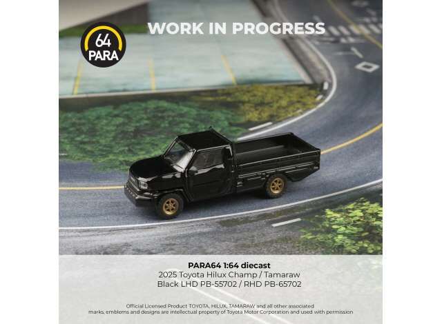 Para64 1/64 2025 Toyota Hilux Champ Tamaraw Black RHD Diecast Model Car