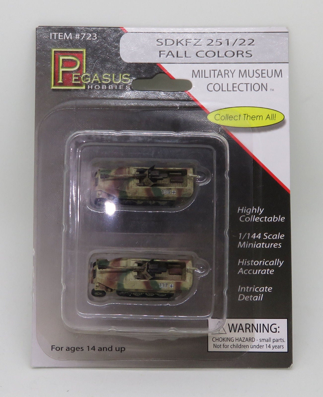 Pegasus 1/144 Sd. Kfz. 251/22 Fall Colors, prepainted