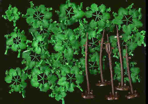 Pegasus 1/48 Small Palm Trees Style A Plastic Model Kit [6503]