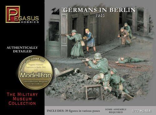 Pegasus 1/72 Germans in Berlin 1945 (30 piece set) PEG-7228