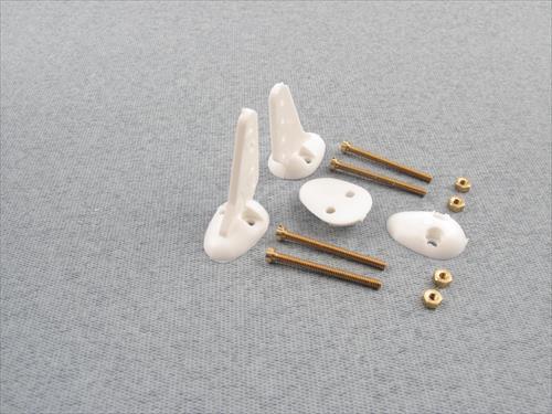 RAD-CA108 Small Control Horns w/screws (pk2) Radio Active