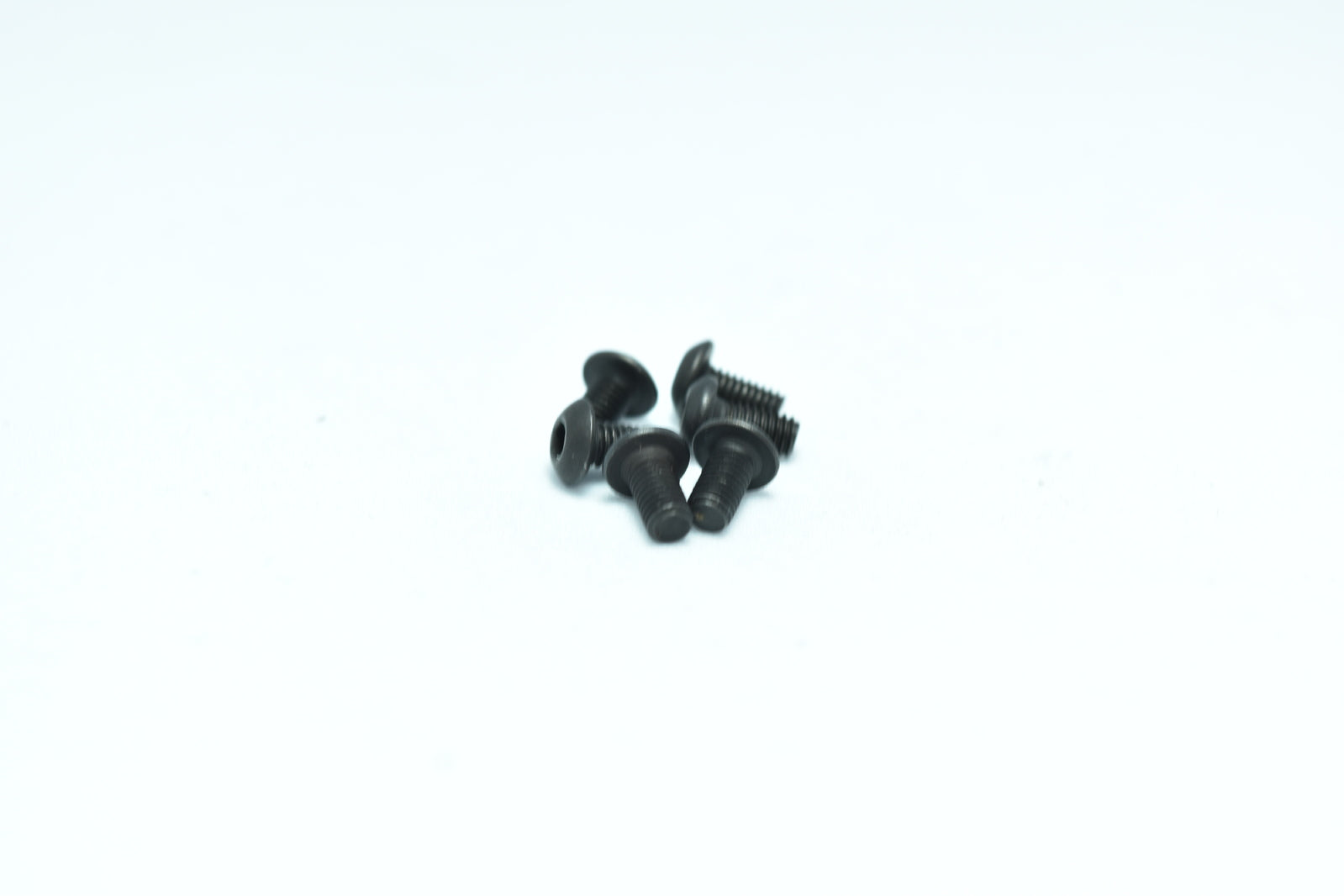 RH-5664 Button Head Hex Screw M3x6 (6 Pcs) River Hobby