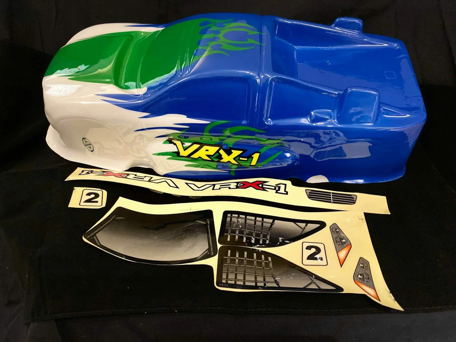 RH-R0025 VRX-1 Truggy Painted Body Blue,Green and White River Hobby