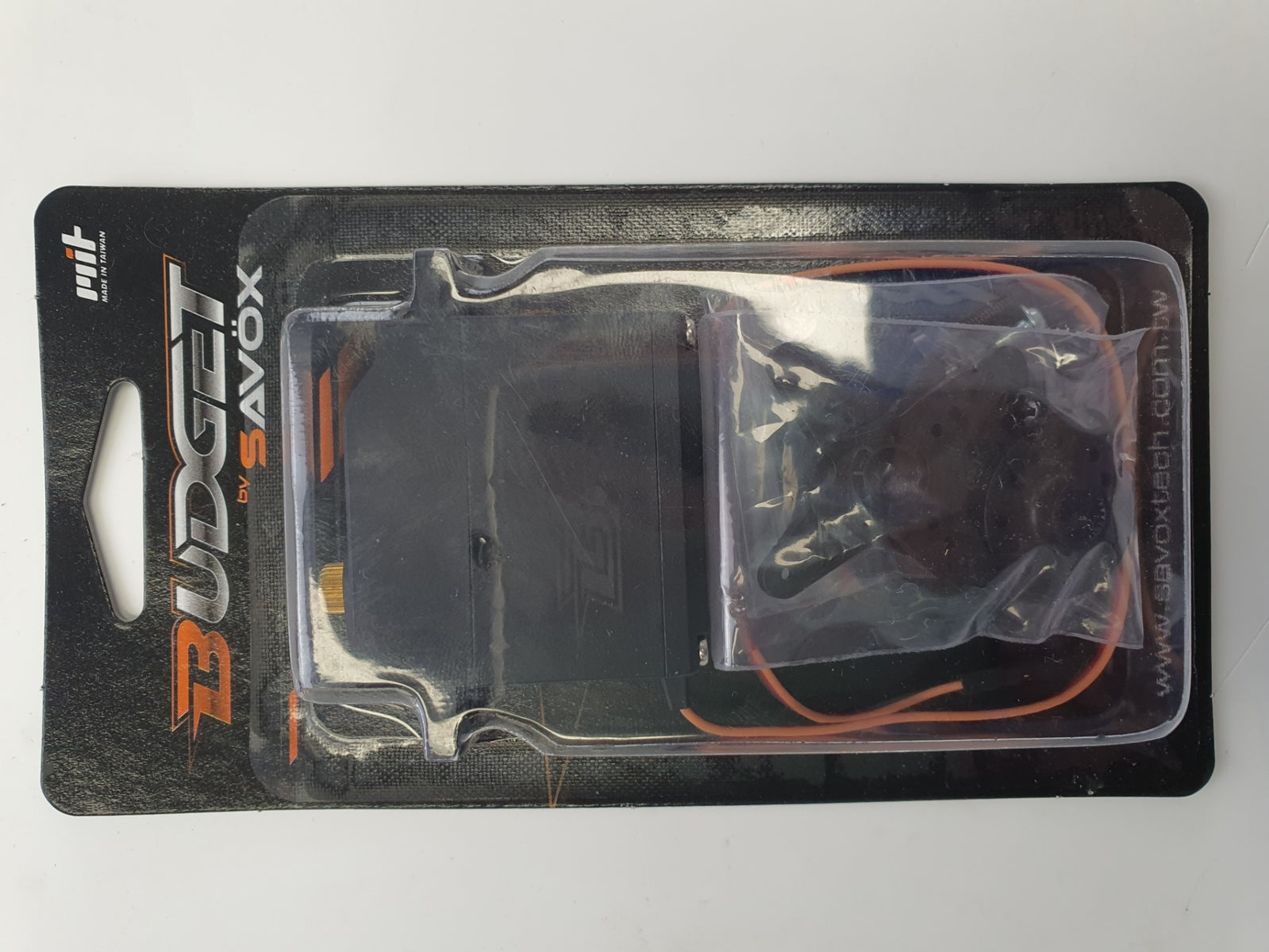 SAV-B-12KG Savox budget 12kg servo .23 speed metal gear Savox