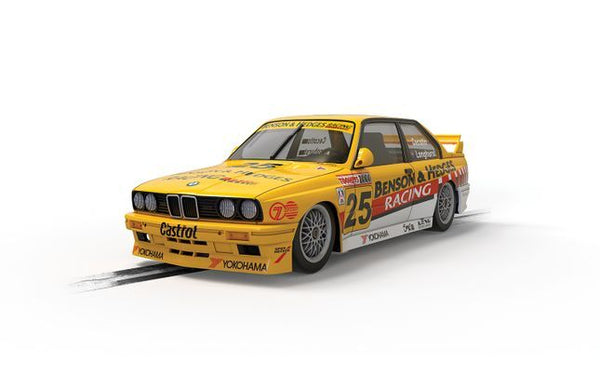 C4401 SCALEXTRIC BMW E30 M3 - BATHURST 1000 1992 - LONGHURST & CECOTTO