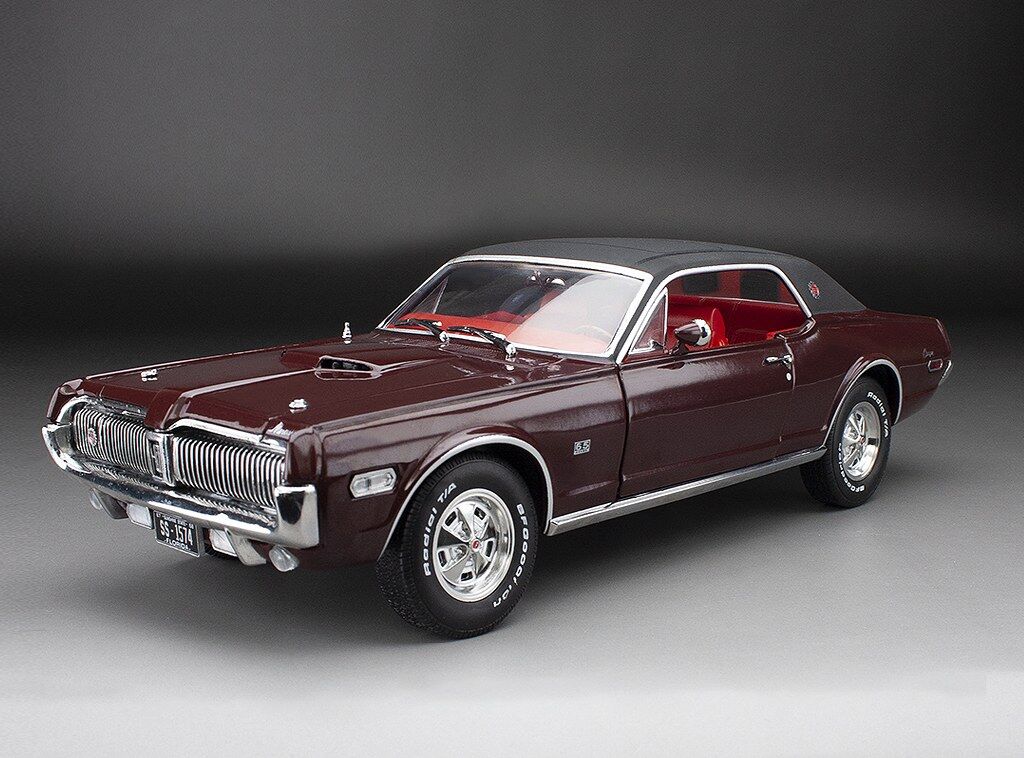 Sun Star 1/18 1968 Mercury Cougar XR7G - Black Cherry