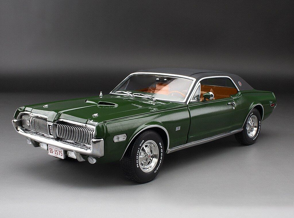 Sun Star 1/18 1968 Mercury Cougar XR7G - Augusta Green
