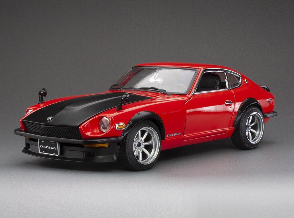 Sun Star 1/18 1971 Datsun 240Z - Red