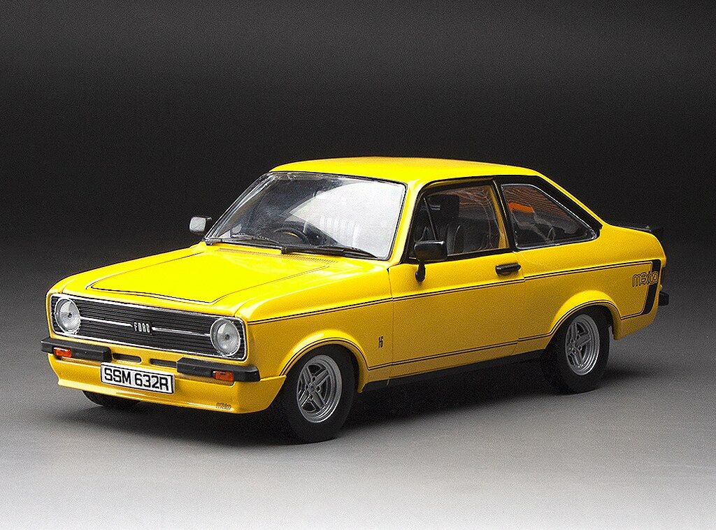 Sun Star 1/18 1976 Ford Escort MKII RS Mexico - Signal Yellow (RHD)