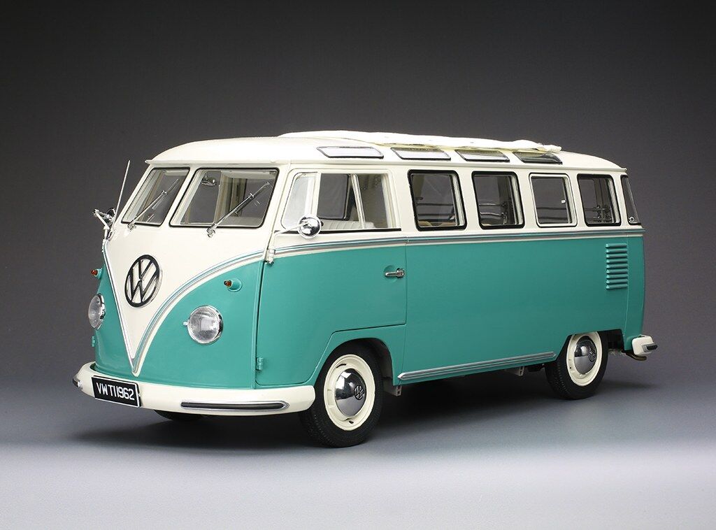 Sun Star 1/12 1962 Volkswagen Samba - White/Turquoise Green (Limited Edition 1000pcs)