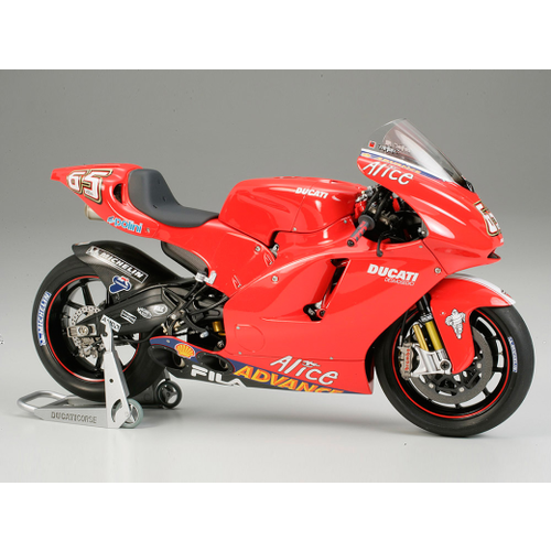 TAMIYA DUCATI DESMOSEDICI Tamiya