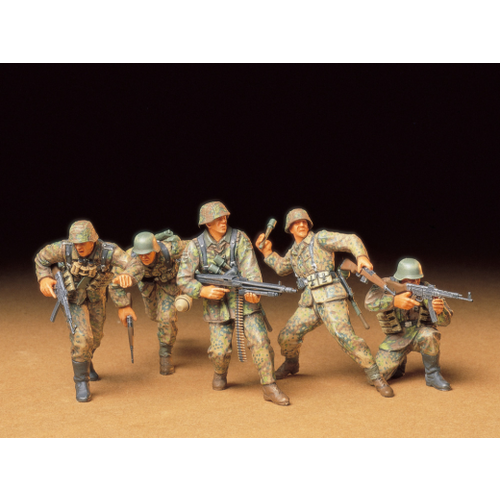 TAMIYA GER. FRONT-LINE INFANTRYMAN Tamiya