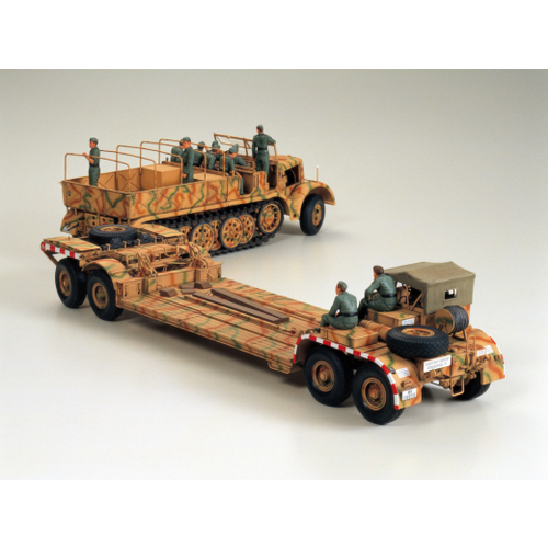 TAMIYA FAMO AND TANK TRANSPORTER