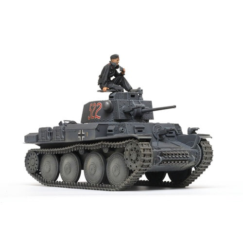 TAMIYA PANZER 38(T) AUSF.E/F 1:35 Tamiya