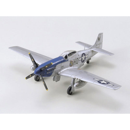 TAMIYA NORTH AMERICAN P-51D MUSTANG