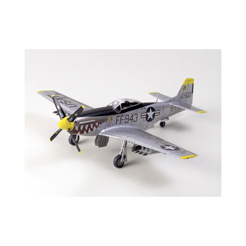 TAMIYA NORTH AMERICAN F-51D MUSTANG