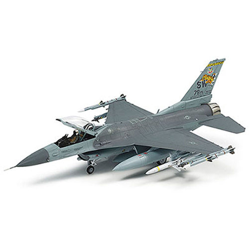 T60788 TAMIYA 1/72 F-16CJ W/FULL EQUIPMENT