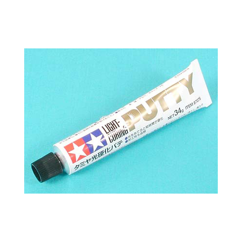 TAMIYA  LIGHT-CURING PUTTY