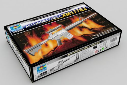 TR01905 Trumpeter 1/3 AR15/M16/M4 FAMILY-XM177E2 Plastic Model Kit [01905] Trumpeter