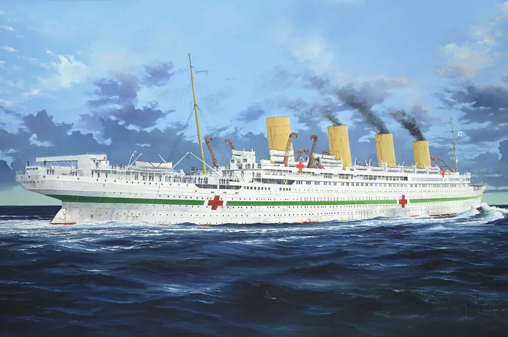 Trumpeter 1/200 HMHS Britannic Plastic Model Kit TR03721