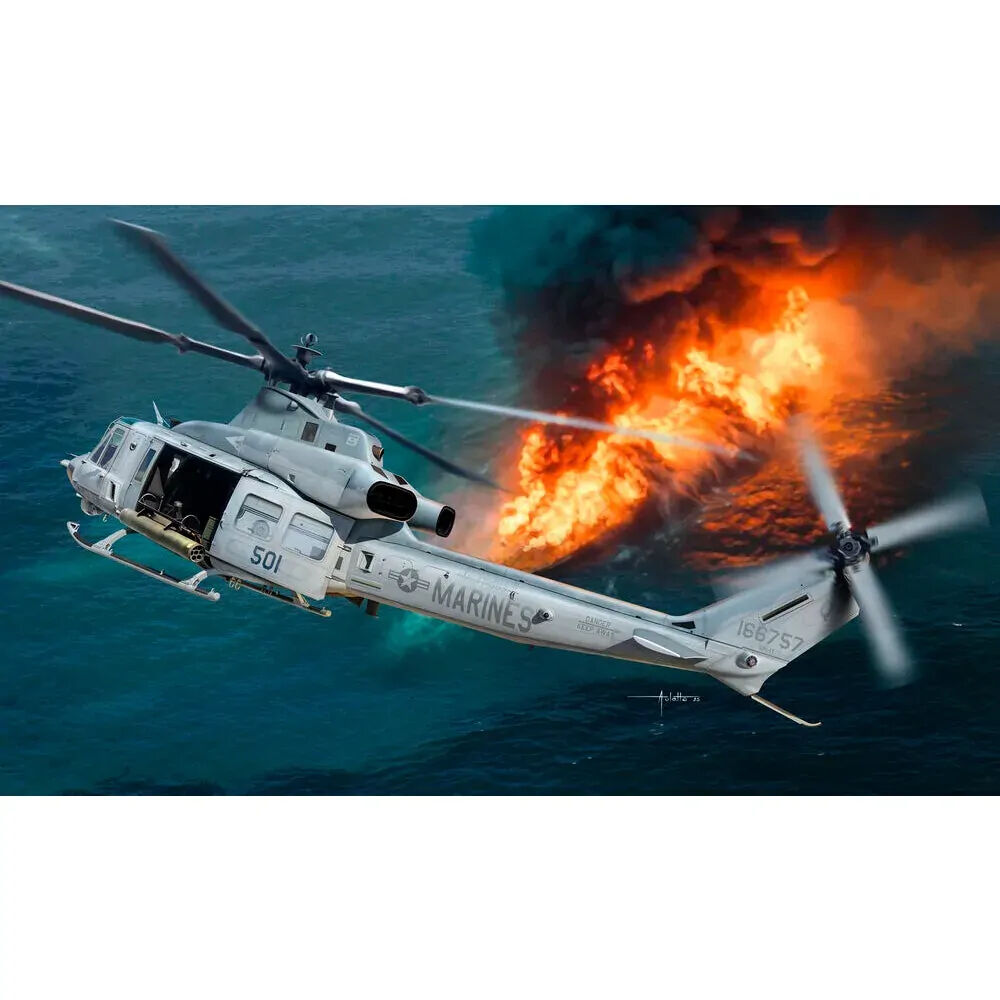 Trumpeter 1/35 UH-1Y Venom Plastic Model Kit TR05118