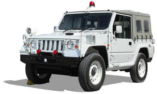 TR05518 Trumpeter 1/35 JGSDF type 73 Light Truck (Police) Trumpeter