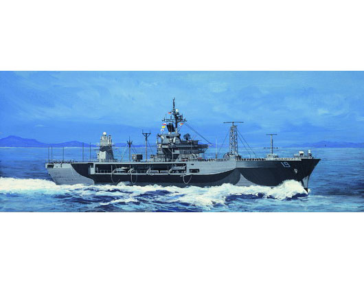 TR05715 Trumpeter 1/700 USS Blue Ridge LCC-19 1997 Trumpeter