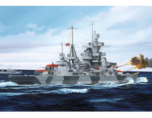 TR05776 Trumpeter 1/700 German Cruiser Admiral Hipper 1941