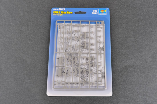 TR06629 Trumpeter 1/350 KMT-6 Mine Plow Trumpeter