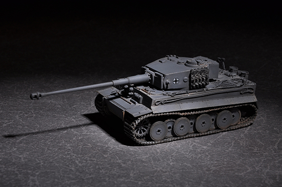 TR07164 Trumpeter 1/72 German Tiger with 88mm kwk L/71 Plastic Model Kit Trumpeter