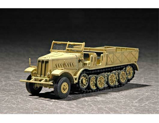 TR07252 Trumpeter 1/72 German Sd.Kfz.9 Schwere Zugkraftwagen 18t Type F3