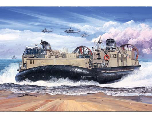 TR07302 Trumpeter 1/72 USMC Landing Craft Air Cushion (LCAC)