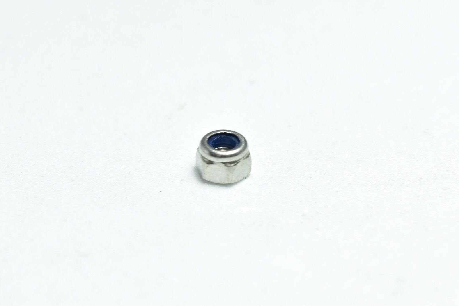 WL915-23 Nyloc prop fixing nut to suit WL915 WL TOYS