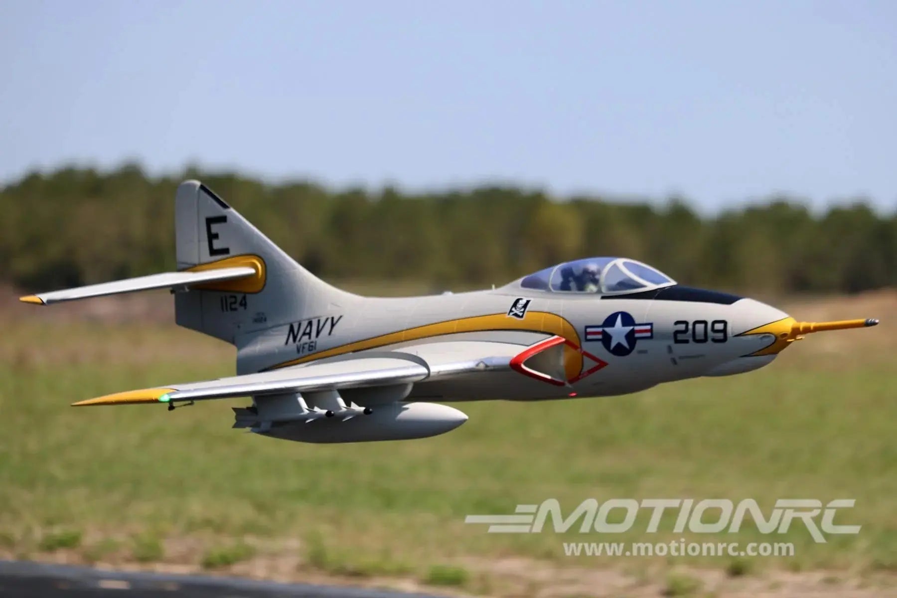 Freewing F9F-8 Cougar Super Scale 80mm EDF with Gyro - PNP FJ22011P
